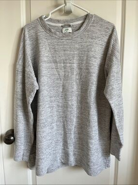 aerie Women’s Gray Marled Crewneck Sweater